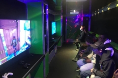 virtual-reality-video-game-truck-party-in-calgary-alberta-canada-9